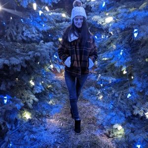 Meet your Posher, Stephanie